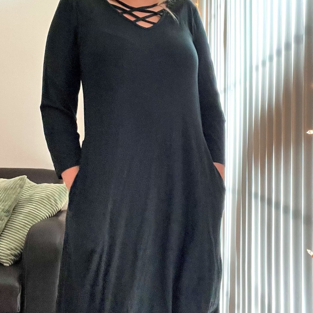 dark green dress with pockets